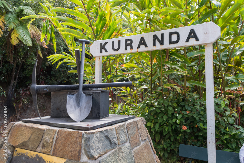 Fototapeta premium Kuranda - Bahnhof