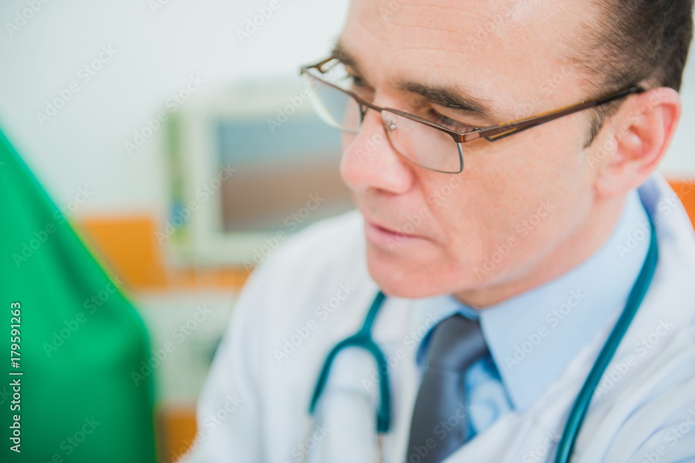 Senior Medical Doctor Senior Medical Doctor