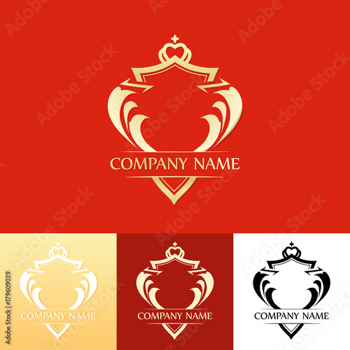 Set with Golden Blazon on r...