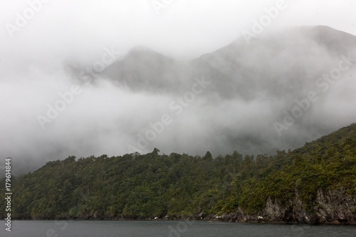 Doubtfull Sound photo