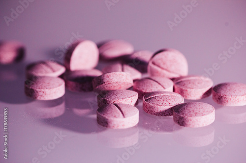 Pink tablet pills