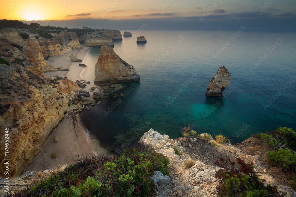 Praia da Marinha, Algarve, Portugal Praia da Marinha, Algarve, Portugal