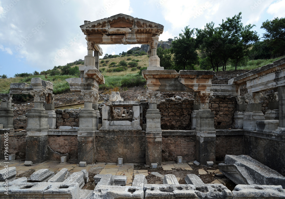 La fontaine de Trajan à Éphèse en Anatolie