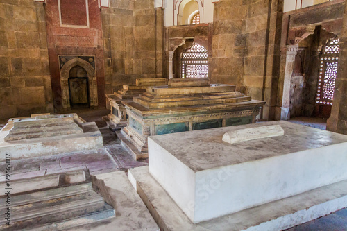 Isa Khan Niyazi Tomb in Humayun Tomb complex in Delhi, India photo