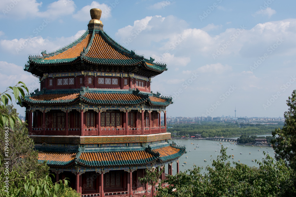Fototapeta premium Summer Palace
