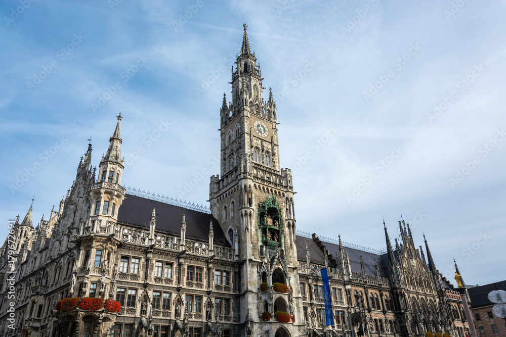 Fototapeta premium Town hall at the Marienplatz in Munich, Germany