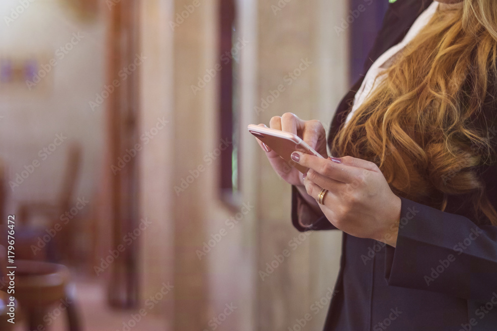 Obraz premium Women use mobile phone