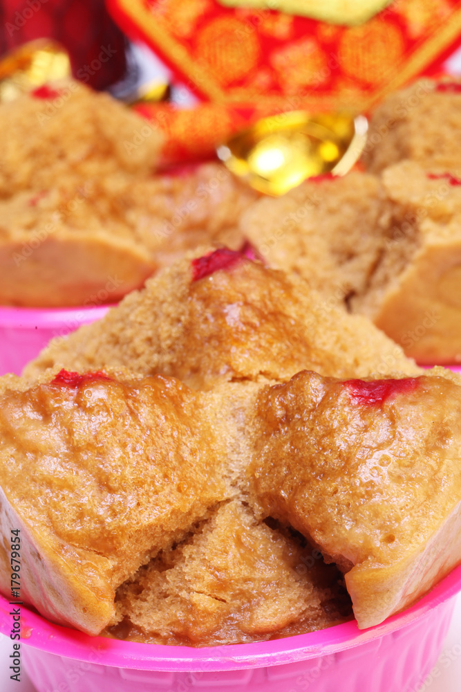 Steamed sponge cake, for Chinese festival to progress and develop year over year Steamed sponge cake, for Chinese festival to progress and develop year over year