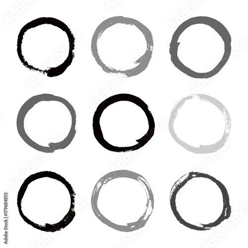 Round black and grey design elements set. Funny circle copy space with grunge texture. Vector hand drawn circle frames, background, template, surface.