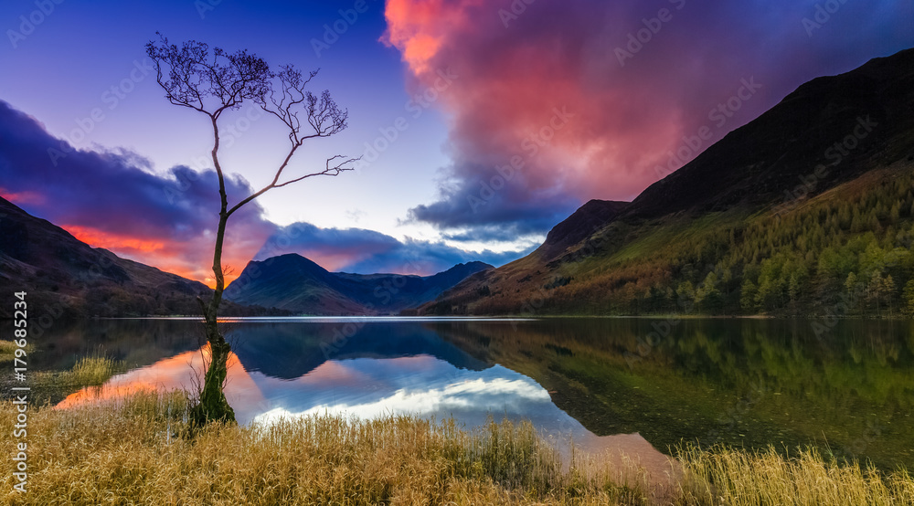 Sunrise at Buttermere in the Lake District, Cumbria, England