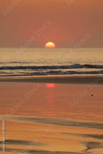 Fototapeta Naklejka Na Ścianę i Meble -  Sonnenuntergang am Meer