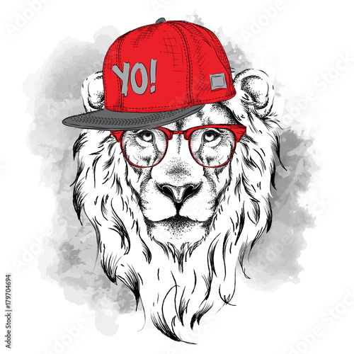 Fototapeta Naklejka Na Ścianę i Meble -  The poster with the image lion portrait in hip-hop hat. Vector illustration.