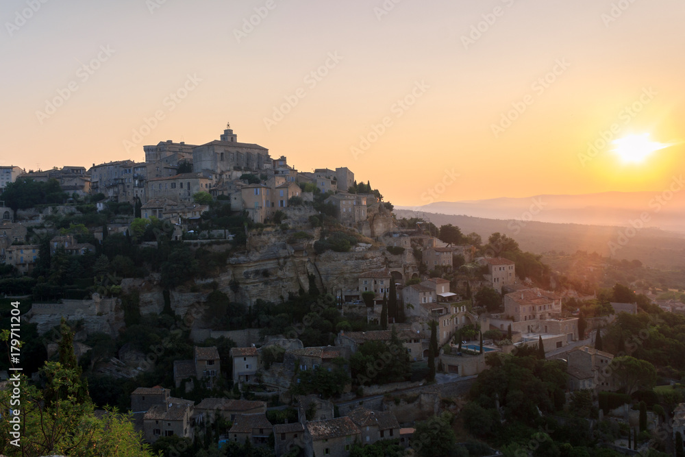 Gordes in the early morning