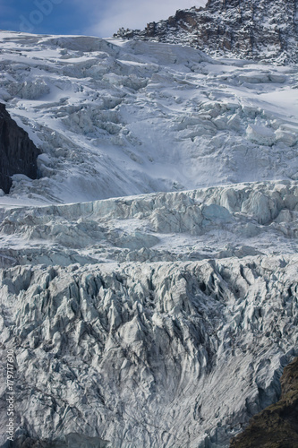 Ghiacciaio alpino nel Parco Nazionale Gran Paradiso