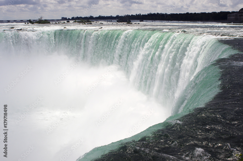 Fototapeta premium Close up of Niagara Falls horseshoe