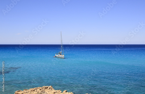Einsamkeit auf dem Meer