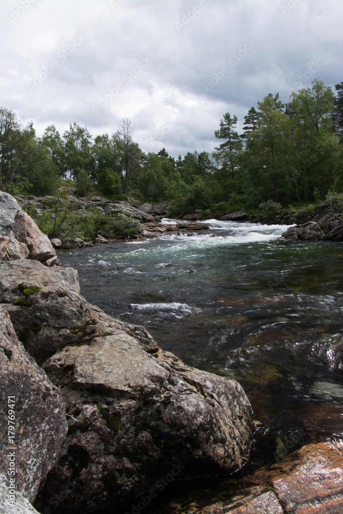 Fluss Rauma, Oppland, Norwegen