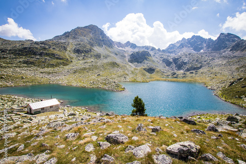 Suretta lakes