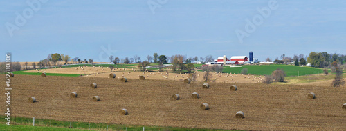 vast midwest farm land panorama