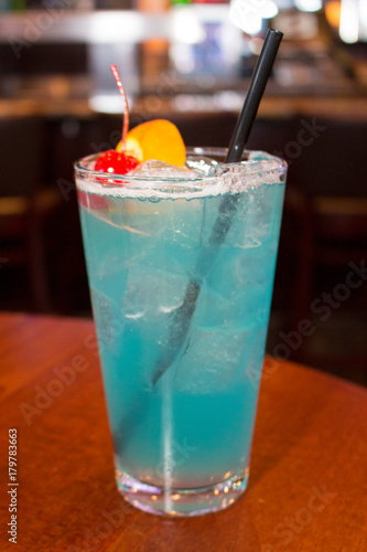 blue cocktail 