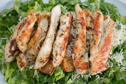 Cesar Salad with Chicken 