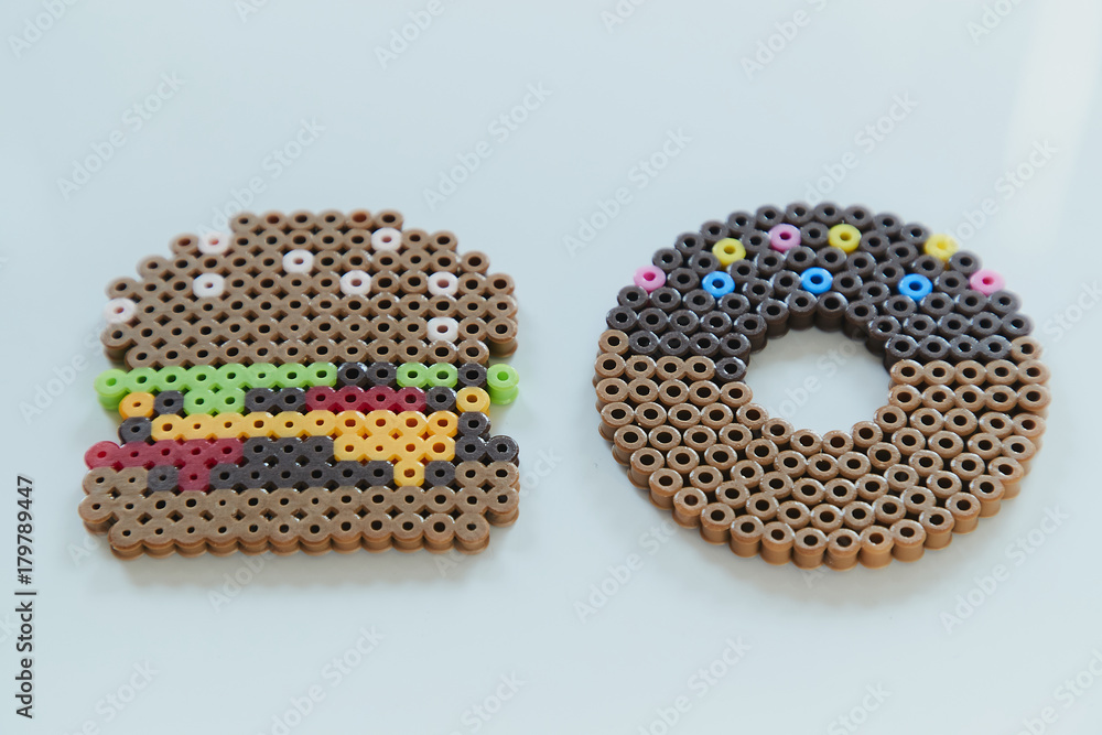 アイロンビーズ 食べ物 Stock Photo Adobe Stock