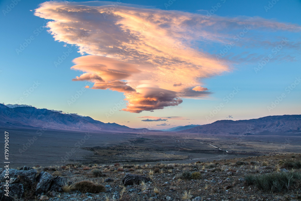Last Cloud in the Sierra Nevadas