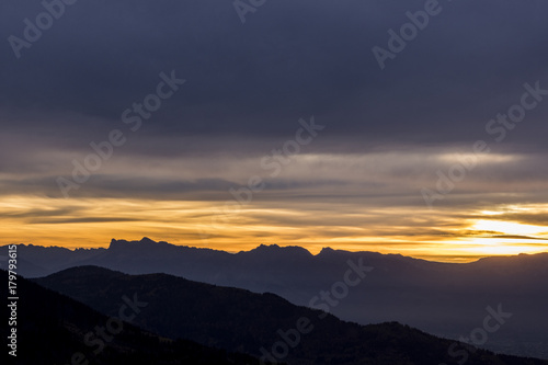 Coucher de soleil sur le Vercors - Isère.