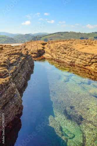 Obraz na płótnie coast of Muskiz, Vizcaya, Basque Country, spain, europe