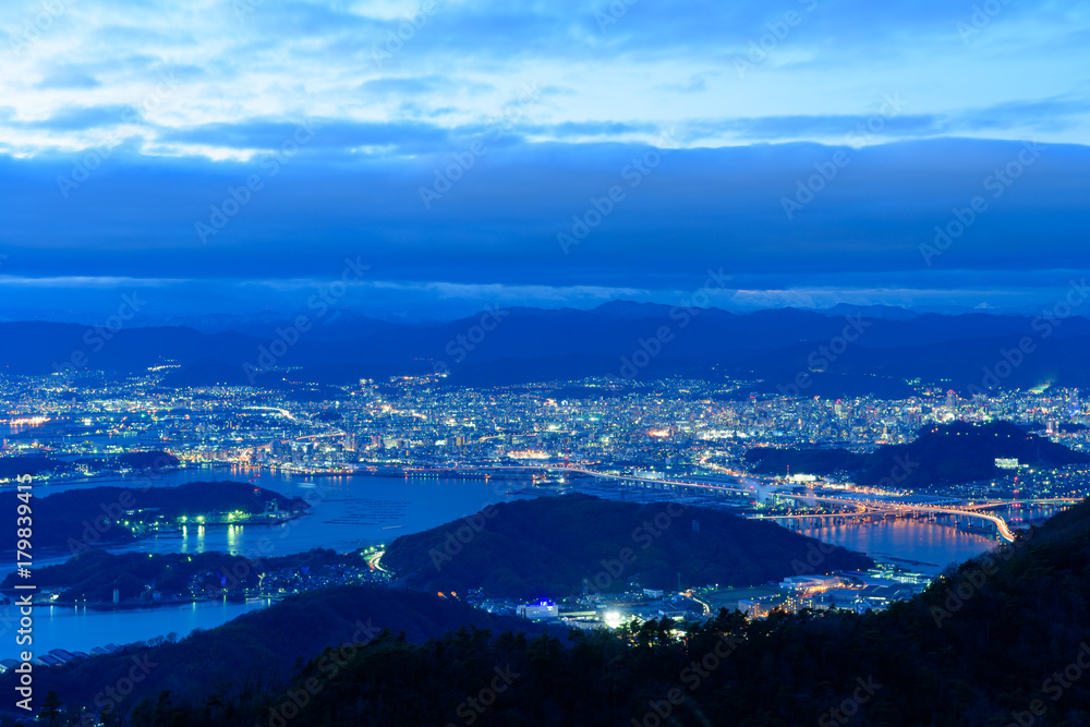 広島の夜景　絵下山からの眺め