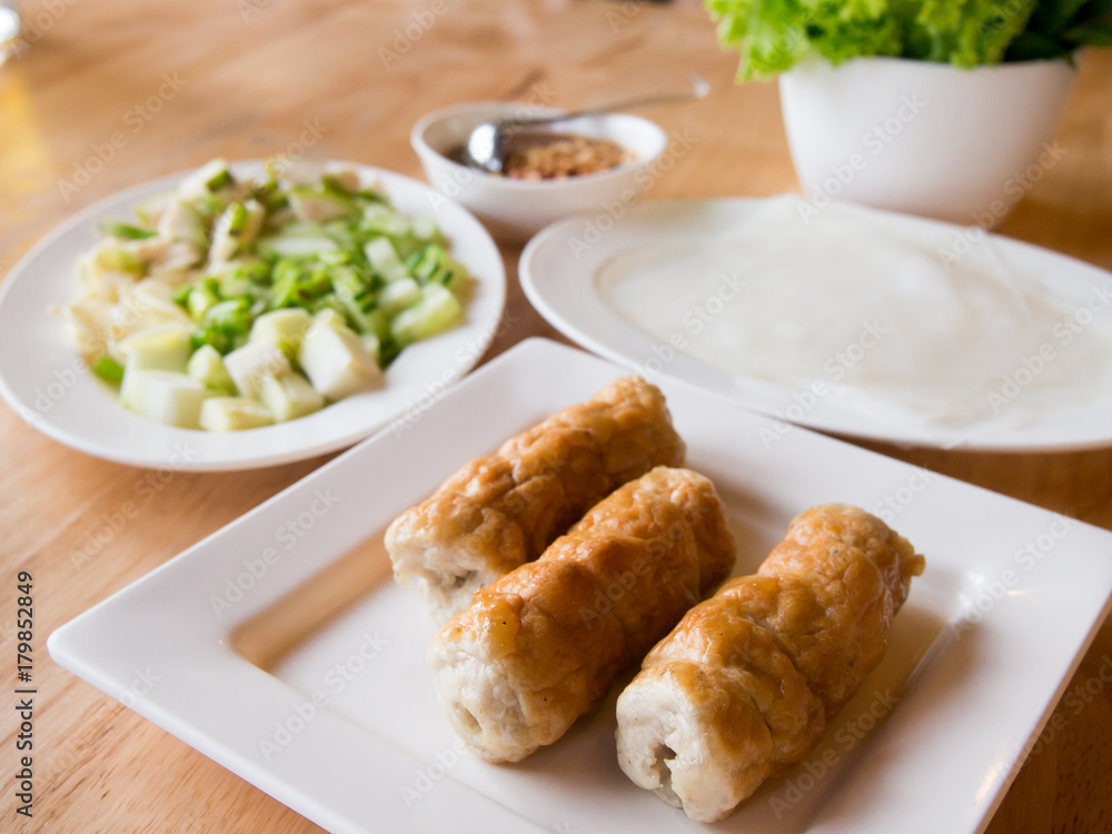 Vietnamese food called Vietnamese food called
