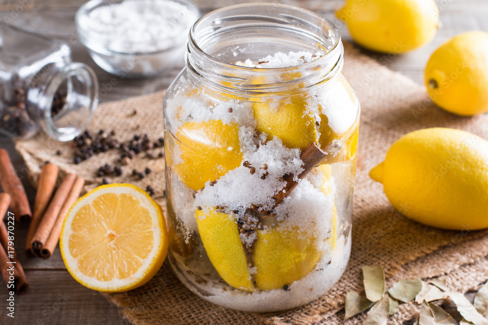 Preserved Lemons with salt Preserved Lemons with salt