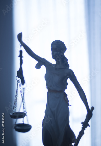 Foto Lawyers legal justice statue