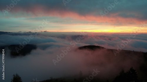 早朝の雲海 © pg.ponskey