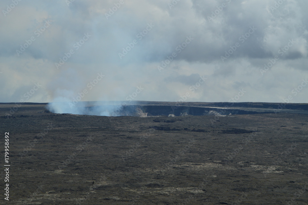 Active Volcano Emitting Smoke. Big Island, Hawai, USA. EEUU.