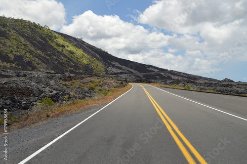 Road Surrounded By Lava.. Big Island, Hawai, USA. EEUU.