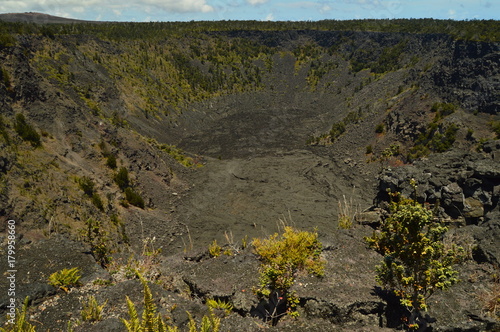 Volcano Extinguished With Volcanic Rocks Formations. Big Island, Hawai, USA. EEUU. photo