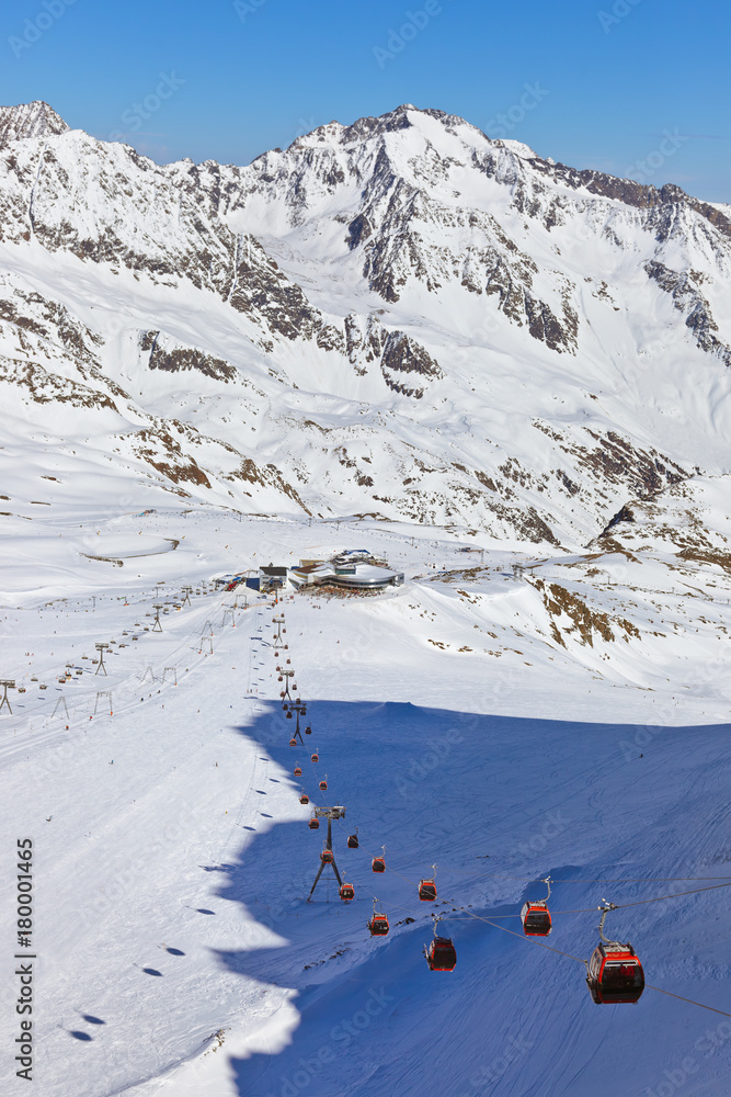 Fototapeta premium Mountains ski resort - Innsbruck Austria