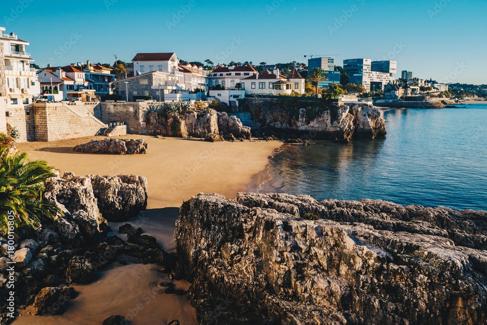 Φωτογραφία Cascais beach in Portugal, famous tourist destination near Lisbon