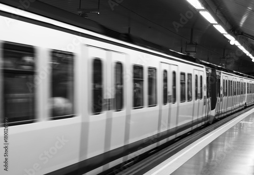 train leaving with motion effect. Madrid underground_Spain