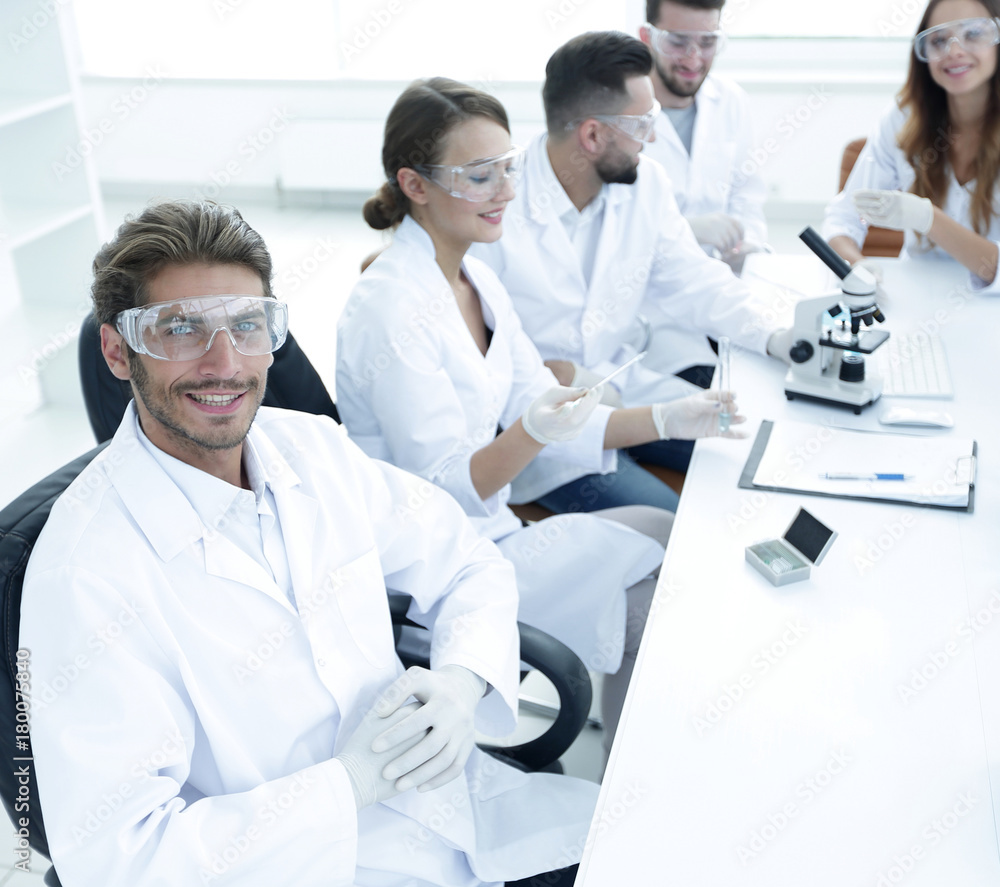 Fototapeta premium head of the scientific project and research team at the workplace