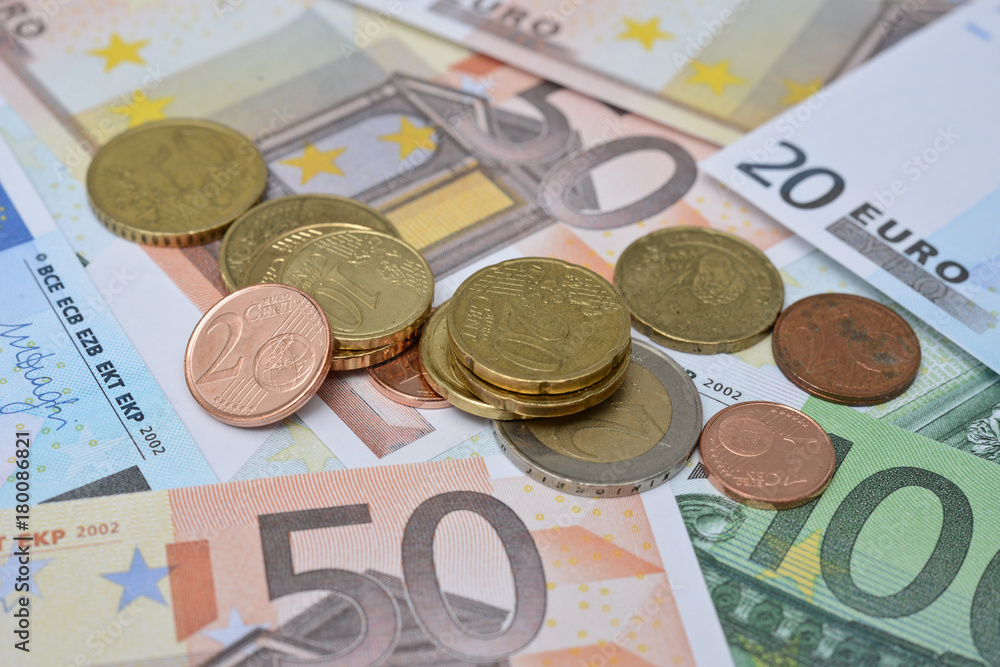 euros argent sous piece billet epargne banque pret credit hypothecaire compte index change echange vente compromis immobilier affaire finance financier euros argent sous piece billet epargne banque pret credit hypothecaire compte index change echange vente compromis immobilier affaire finance financier