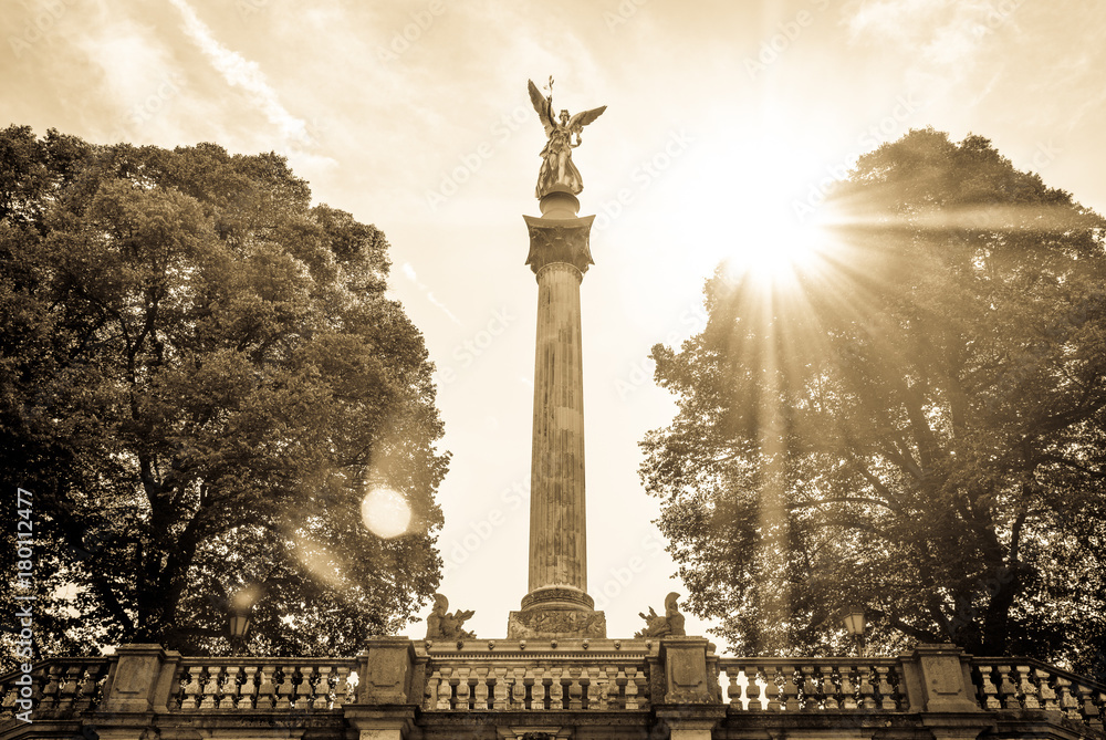 Obraz premium friedensengel - munich