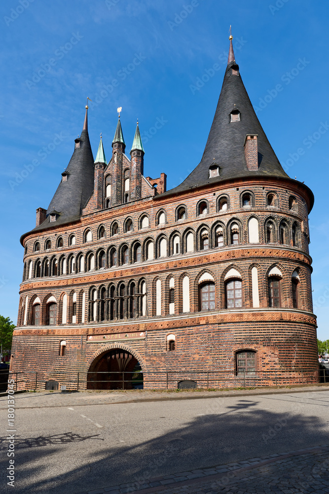 Holstentor, Stadtseite, Lübeck, Deutschland