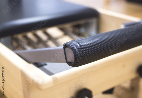 Reformer pilates studio machine