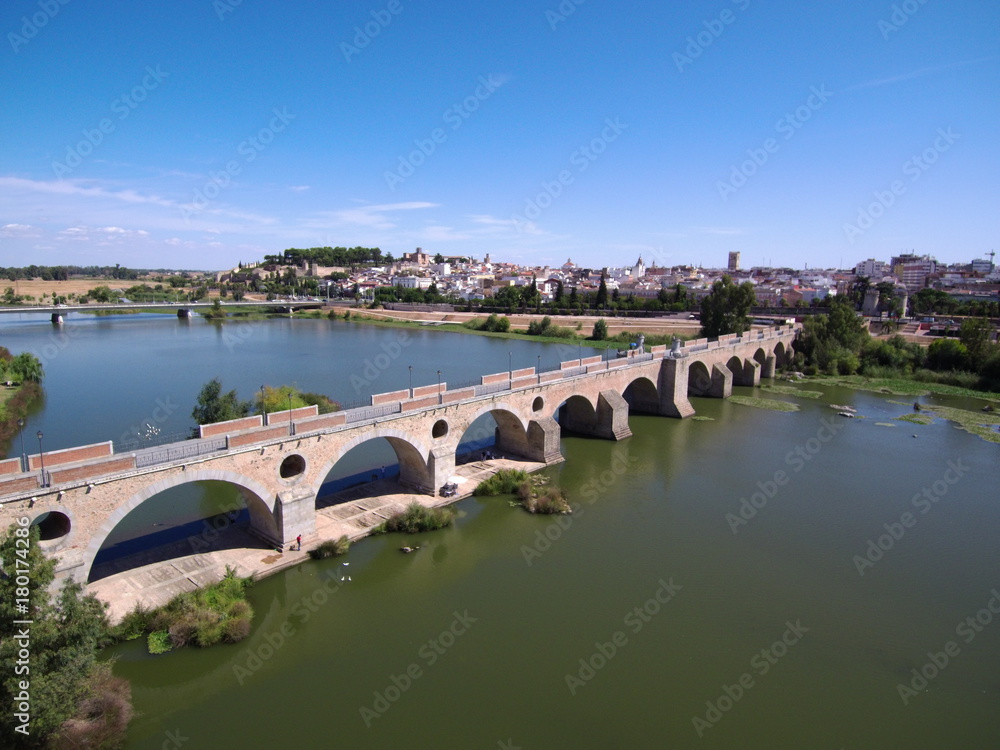 Badajoz desde el aire. Ciudad de Badajoz, Extremadura, España