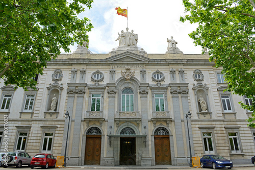 Fotografi Supreme Court of Spain (Spanish: Tribunal Supremo) is the highest court in Spain, Madrid, Spain