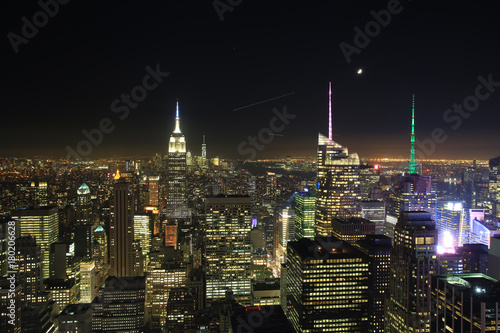 manhattan skyline at night