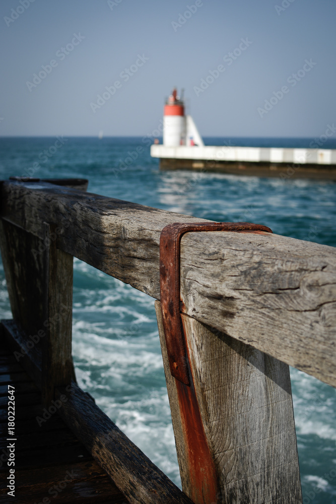 phare bois mer