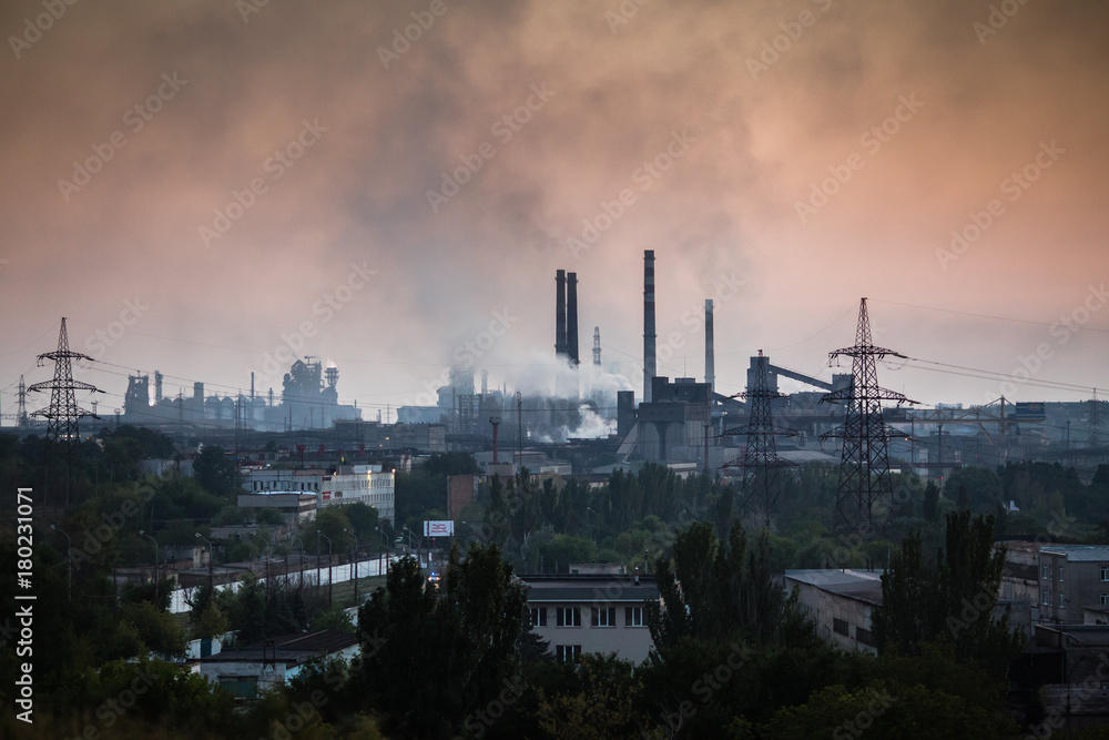 Obraz premium MARIUPOL, UKRAINE - SEPTEMBER 4, 2016: Azovstal Iron and Steel Works